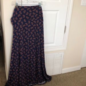 LuLaRoe Skirt 3XL-Never Worn!